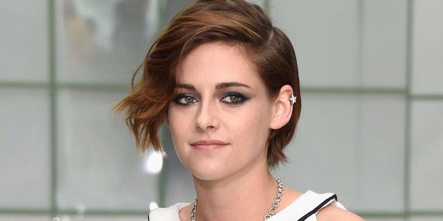 CosmopolitanUK's tweet photo. 13 struggles of having Resting Bitch Face http://t.co/r6jFbSo3jv http://t.co/IIrvLQMqc5
