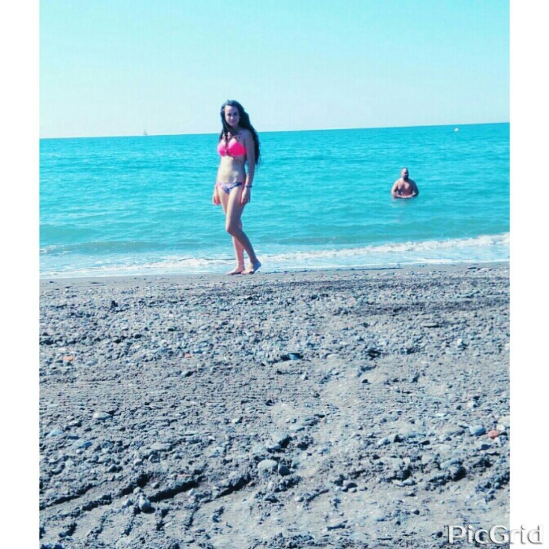 AnabelCM15's tweet photo. Wen diita el de ayer #muchaPlayita ✌🌴🏄🐬☀💏Tequiero mi gordo @rubillo_mc http://t.co/rUhMKJGFz5