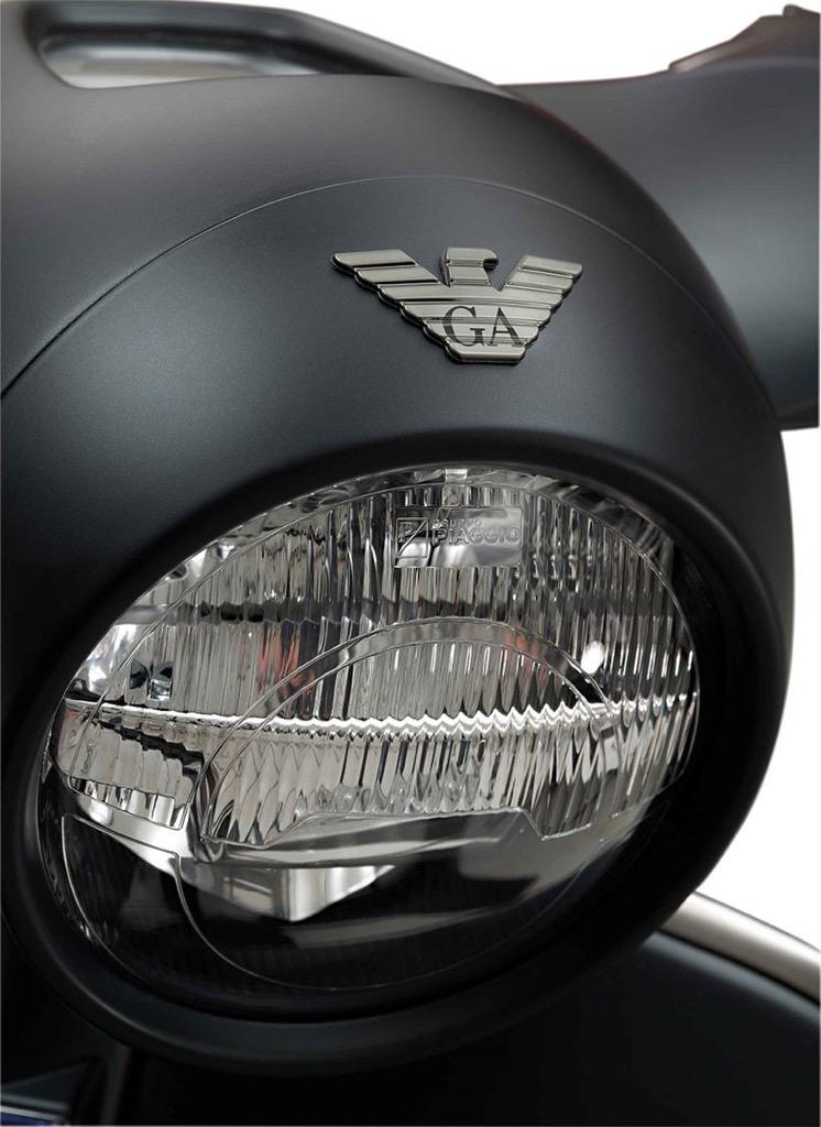 Vespa_OC's tweet photo. What are you guys thinking about the #Armani #Vespa ?? http://t.co/Y80MmpJK86