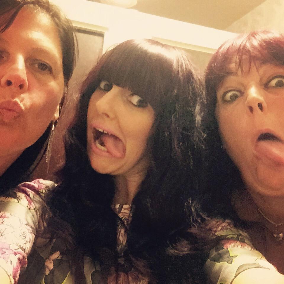 Laurenbfc's tweet photo. Family night out for grandads 70th ❤️ http://t.co/gwUTGarX7D
