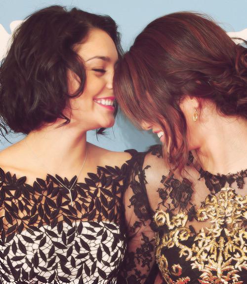 v_seika11's tweet photo. My queens
#JustinForMMA http://t.co/NNGAo4Mv9k