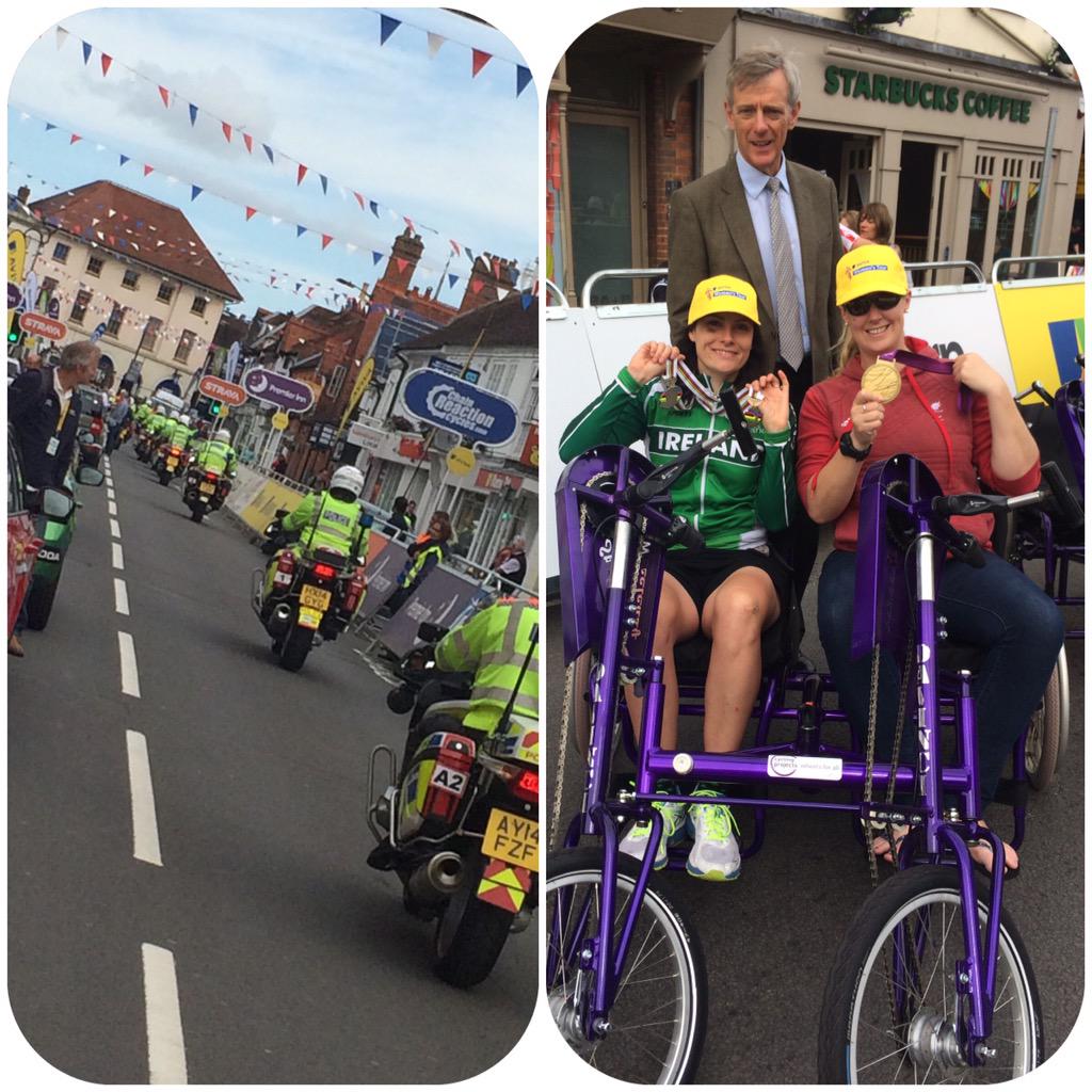 NaomiRichesMBE's tweet photo. Wonderful morning with @KatieGDunlevy &amp; @bells08 at @thewomenstour start in Marlow! Even bumped into @SRMNetwork 8-) http://t.co/1ALAqaNjPT
