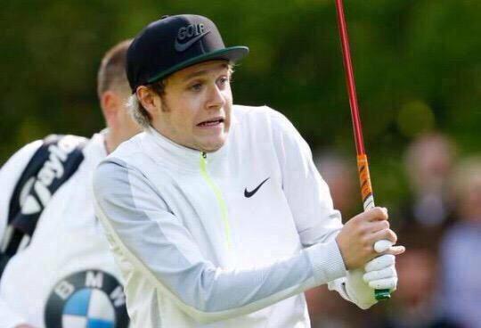 ataru_hachi's tweet photo. Niall の誕生日までに913RTいきたいので皆さんRTお願いします！
#NiallgirlさんはRT
#Dirさんはスルー禁止 
#ちょっとでもいいと思ったらRT
#RTしてくれた人全員フォローする
フォローもしてくれると嬉しい😆 http://t.co/rWlvYSBePS