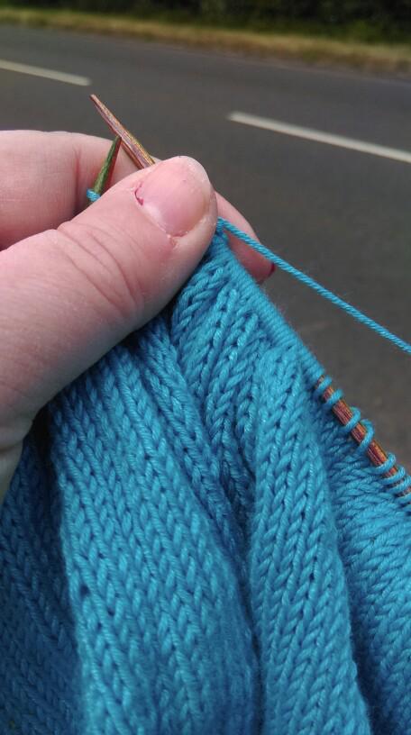 Knitting_Boo's tweet photo. ready for the @thewomenstour #wt2015 half way up #qom stage with my knitting of course http://t.co/0YOuNEb77w