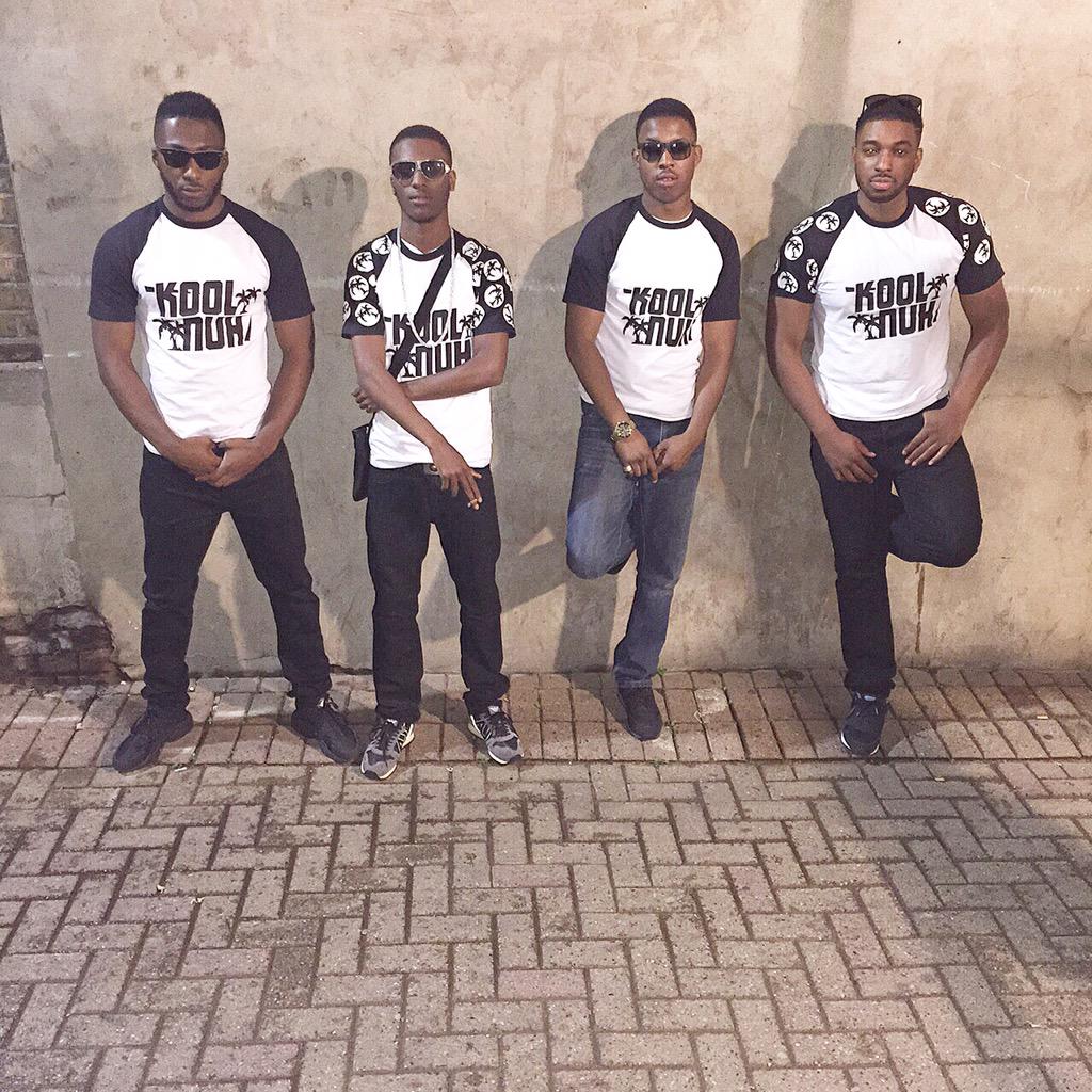 Boasy_Blittz's tweet photo. #KoolNuhClothing 🍫🔫 http://t.co/47JQF8CIEH