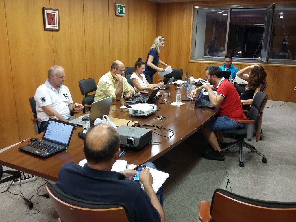 aspys2's tweet photo. #coaching by #innovationfarm . Prep work of selected #startup teams for the #ict2b pitching event http://t.co/RNeTrWMSHB