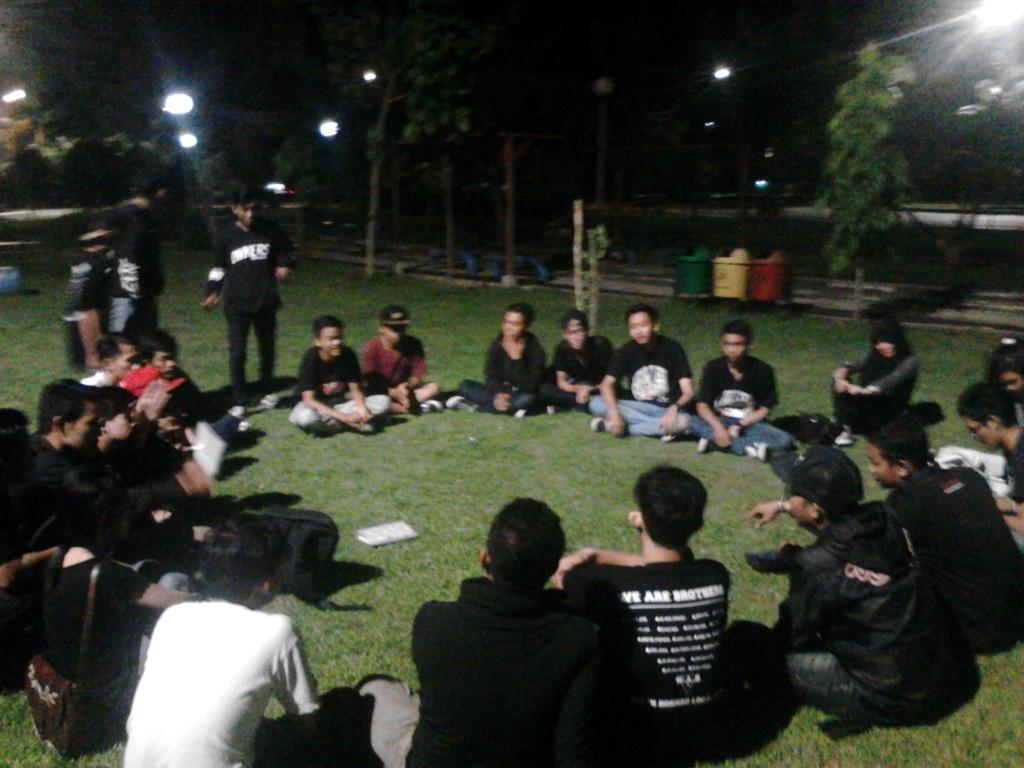 Meet up bareng WeAreBrother <a href="/WABcrew_/">WE ARE BROTHERS !!!</a>