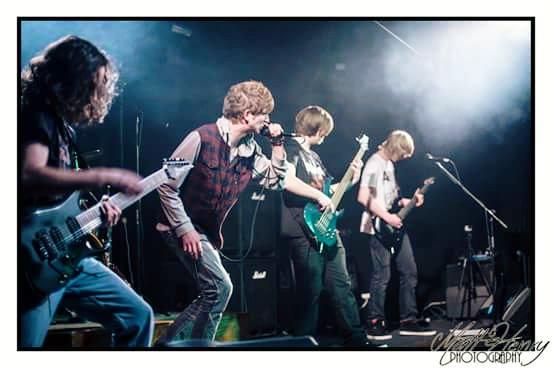 FalloftheSun's tweet image. One week ago in Hamilton. Sick show!! \m/ Check out Matt Henry Photography on Facebookfor more awesome photos.