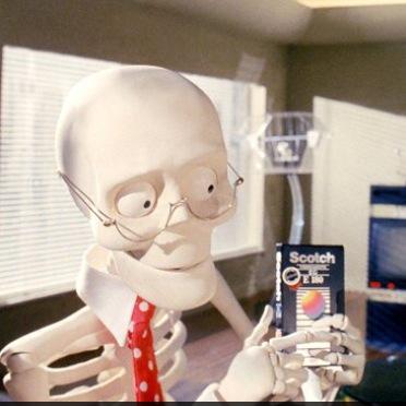 GrumpySkeletor tweet media