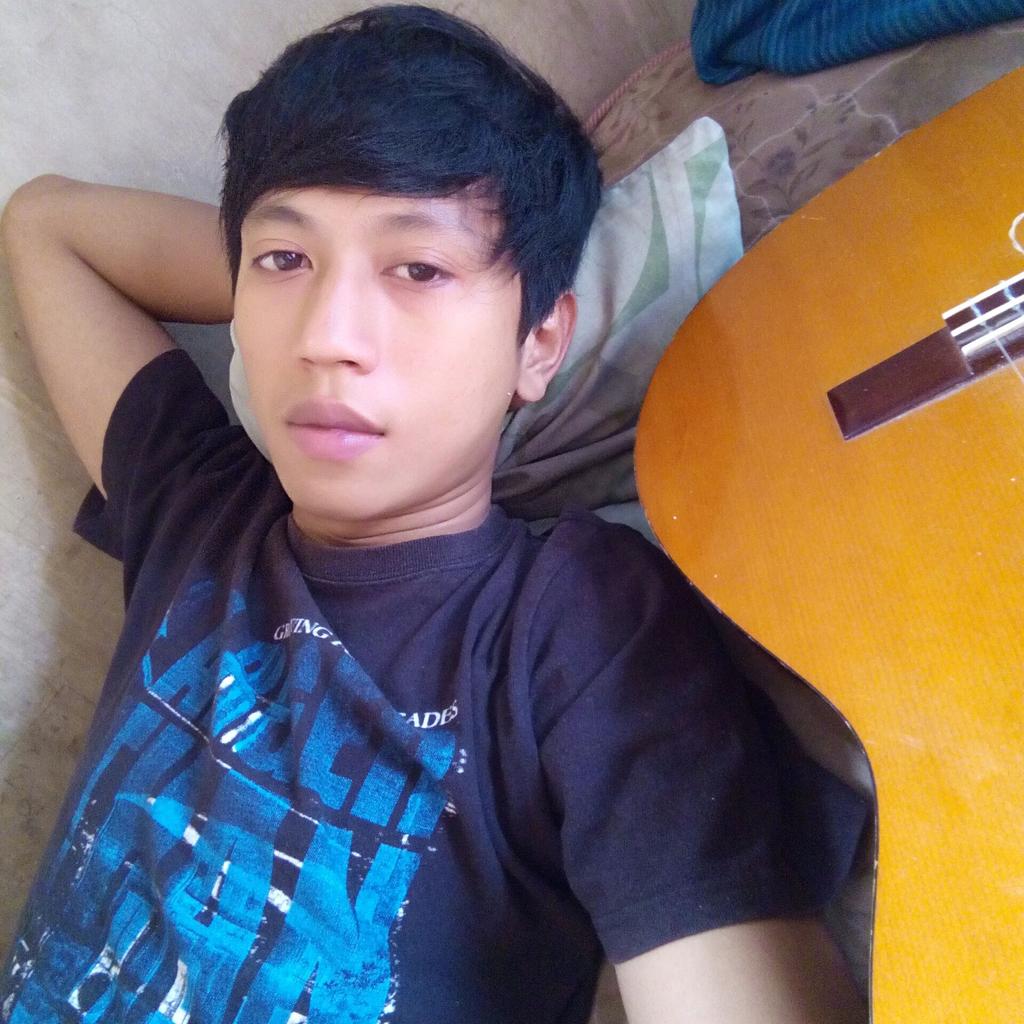 94Wardiansyah's tweet photo. http://t.co/STHCLCxwuk