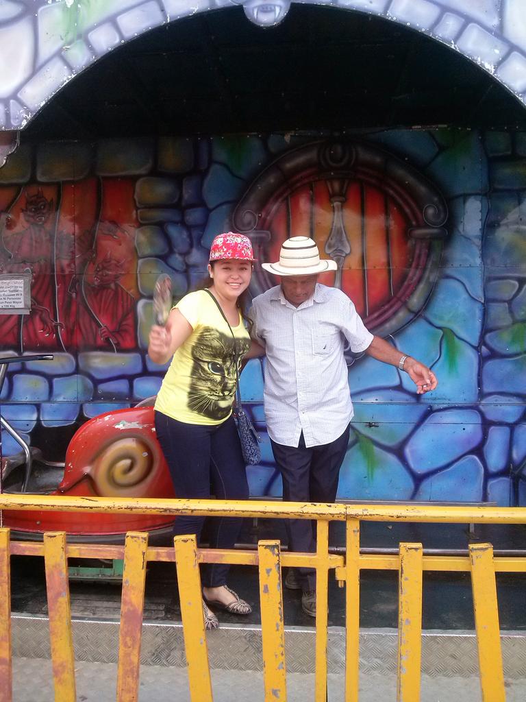 ElynaSez's tweet photo. @Telemetro #GraciasPapaPor ser el mejor y ser mi papá te amo Abraham http://t.co/21tyl2vyoG