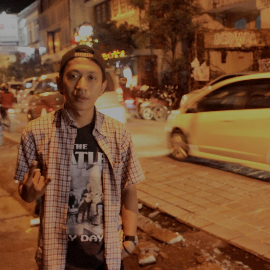 94Wardiansyah's tweet photo. http://t.co/49ttd5wa2c