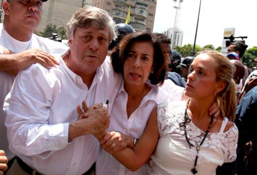 DolarToday's tweet photo. A PROPOSITO DEL DÍA DEL PADRE: Desgarradora carta Leopoldo López (Padre) a su hijo -► https://t.co/XTw3NRdiUe http://t.co/I3LvDC0O8o