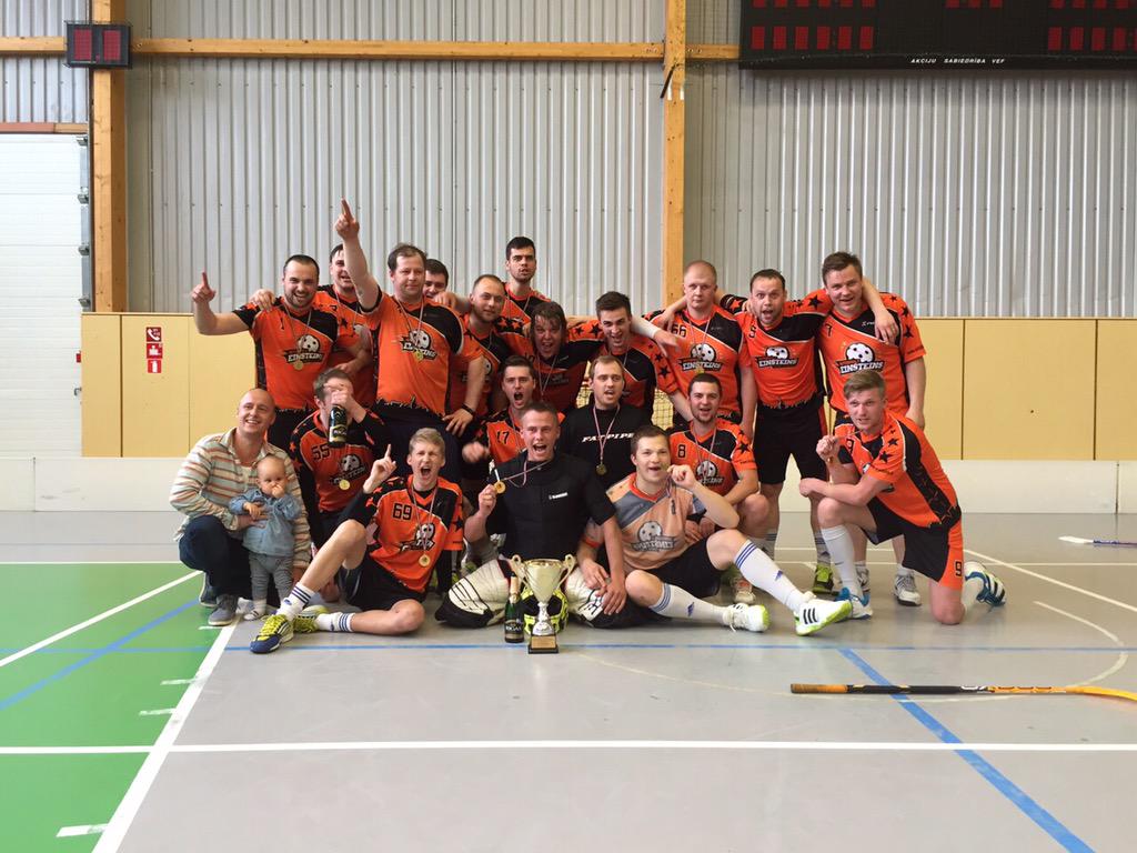 A_Einsteins's tweet photo. ZELTS! 🏆 Lepojamies @Flor_Einsteins 👌 Jūs esat malači! 😊 http://t.co/KtOkiwoL6J