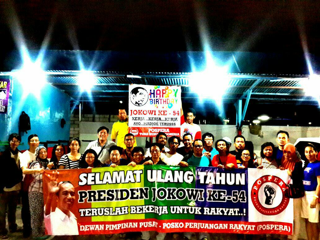 fendymugni's tweet photo. Selamat ulang tahun president kami @jokowi, tetap berkarya utk kemajuan bangsa @AdianNapitupulu @DInternat http://t.co/Y0wOFLpfqJ