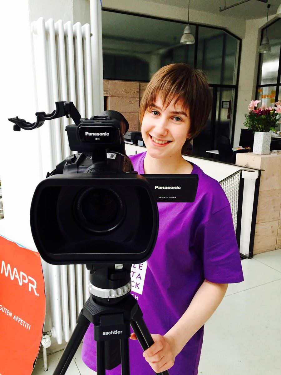 Datarella's tweet photo. Preparing for WEARABLE DATA HACK 2015 presentations #wdh15 http://t.co/aESCpxMPKC