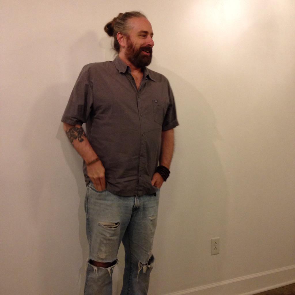 PersonSingular's tweet photo. I am Rob. http://t.co/7PsS3Udgj6