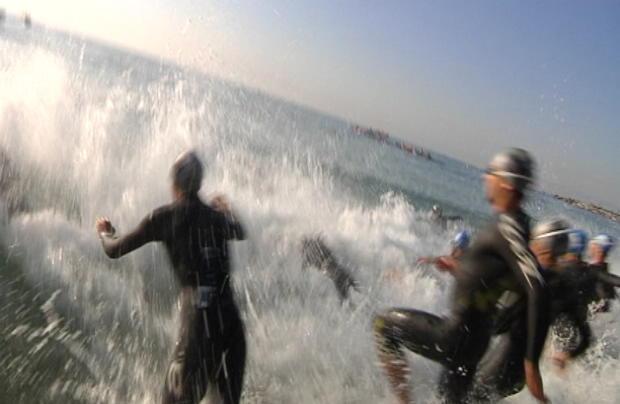 [VÍDEO | Triatló] Mario Mola i Carolina Routier guanyen la <a href="/barcelonatri/">barcelonatriathlon</a> btv.cat/btvnoticies/20…