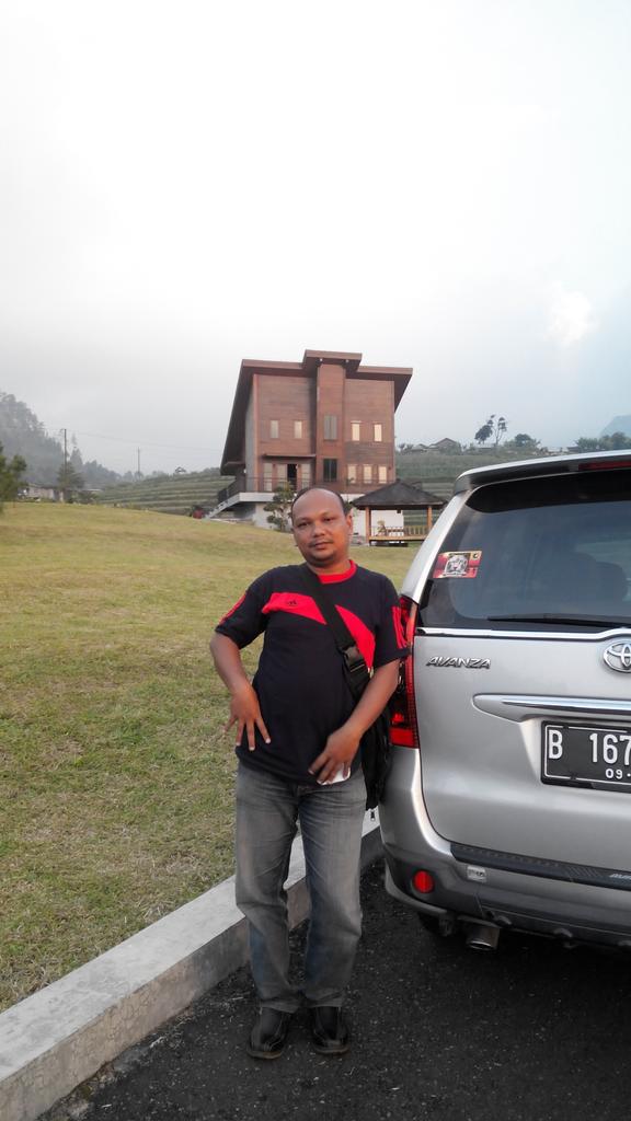 TRY WIENARNO (@trywienarno) on Twitter photo 