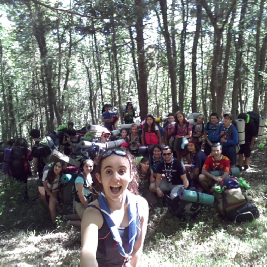 ValleIregua's tweet photo. Estamos participando en el #Intertropas de @ScoutsdeLaRioja ¡Nos lo estamos pasando genial! #scouts http://t.co/js7fnwPMJy