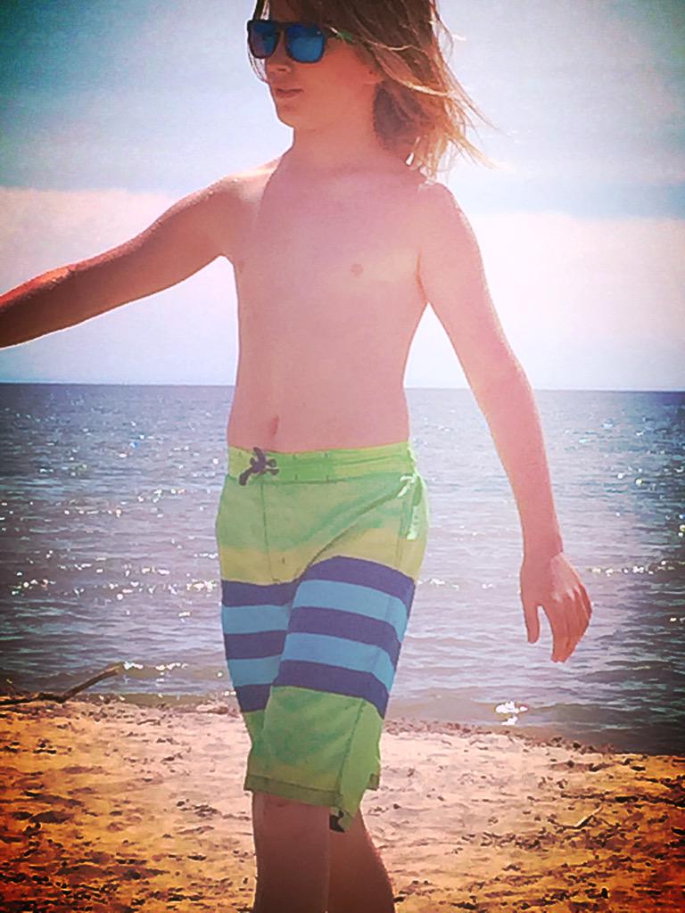 First beach day of the season #twins #ThomasAndRyan