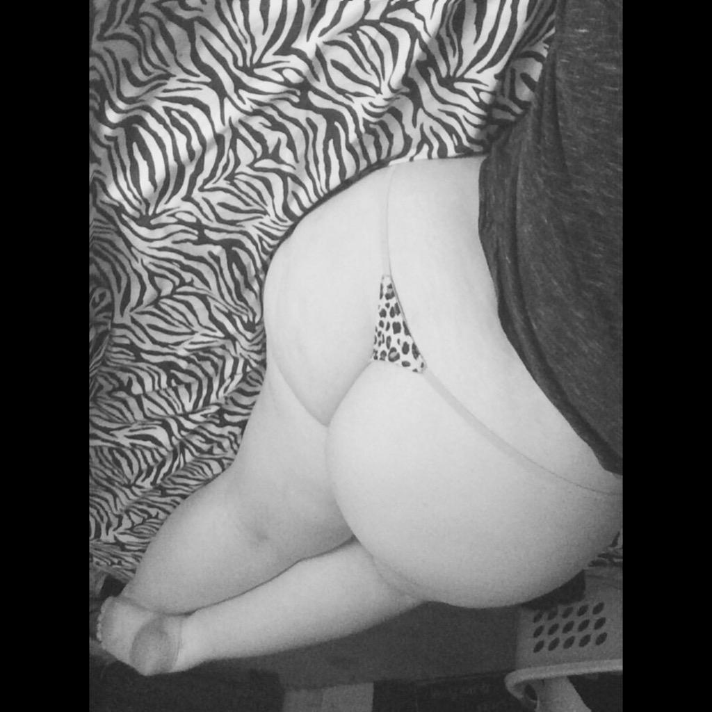 TopFlightBeauts's tweet photo. Part 2 from her 😍😍😍😩🍑🎂📷🙌🙈🙈 http://t.co/2W3Ae6XLJQ