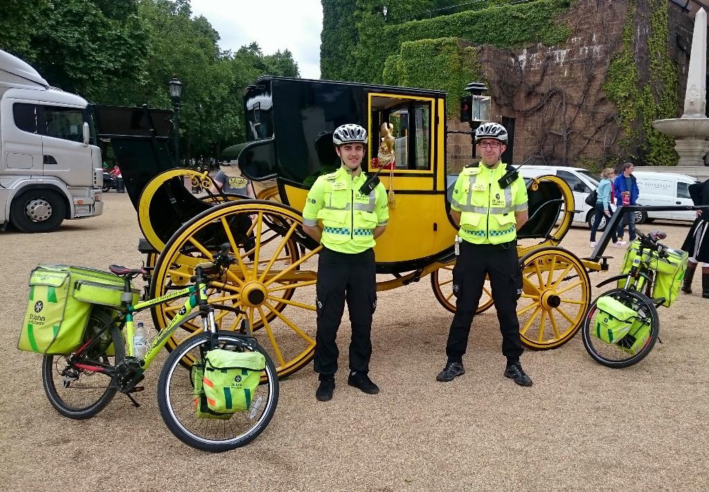 SJALondonCRU's tweet image. 2 @stjohnambulance Cycle Responders on duty at The New Waterloo Dispatch #Waterloo200 commemorations @thenwd2015