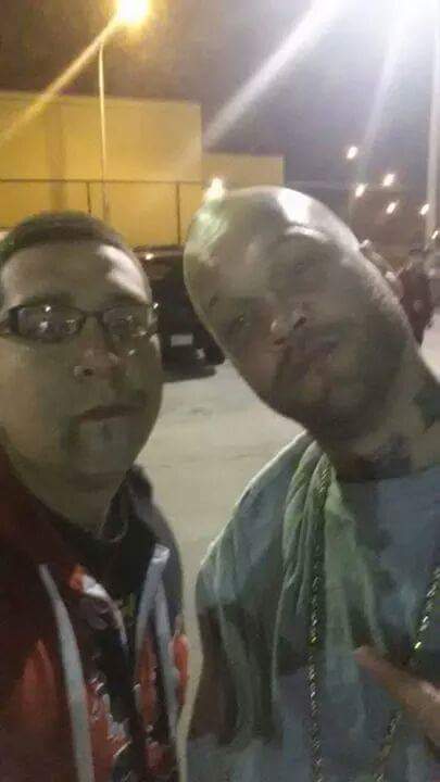 scrubbin717's tweet photo. Me an shaggs after shockfest in philly http://t.co/V8LeKBOiW1