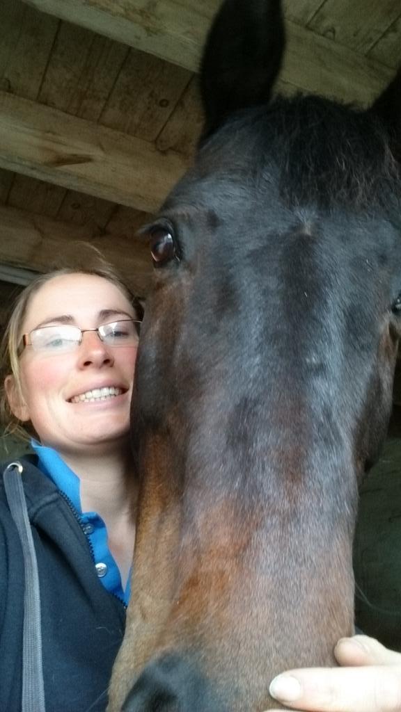 Gr8 weekend,4 wins on robbie &amp; 2nd for dave!what amazing ponies <3 <a href="/ChilloutHorsewr/">Chillout Horsewear</a> @RowenBarbary <a href="/Alphasurveyors/">Alpha Surveyors</a>