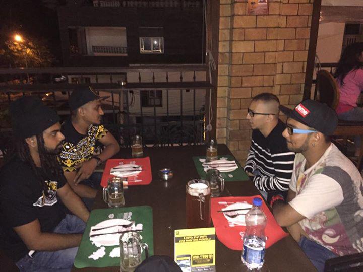 DesiRappers's tweet photo. @BrodhaV &amp; #GullyGang in da house taking about the state of #HipHopinIndia @VivianDivine @shotbyjd @rajarme #DesiHi… http://t.co/9K9Ugtp49j