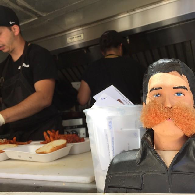 Going Awesome Places tweet media