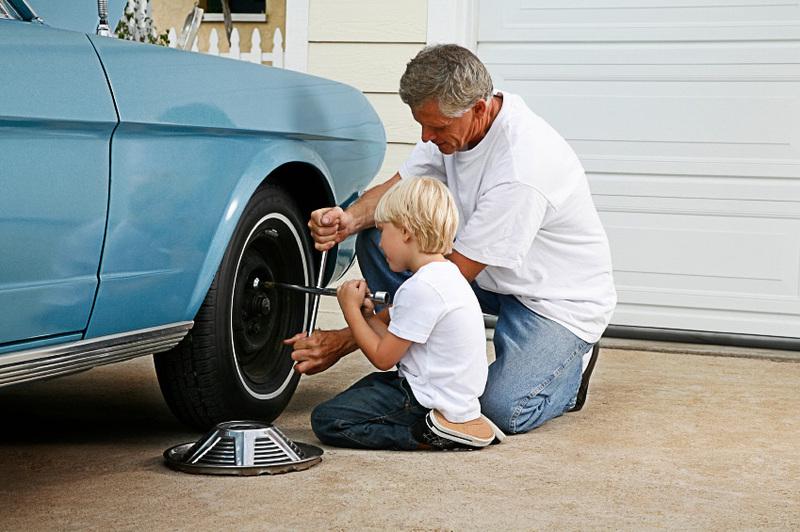 BTAMonona's tweet photo. We would like to wish a very Happy #FathersDay to all #Dads! Enjoy your day! http://t.co/0cKsC0DOnw
