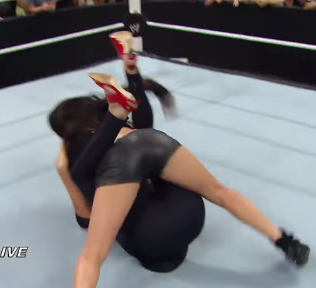BillionDollaAss's tweet photo. #RAW2014 #BrievsSteph #SS14 #Ass #Booty http://t.co/d4fzh1IBBc