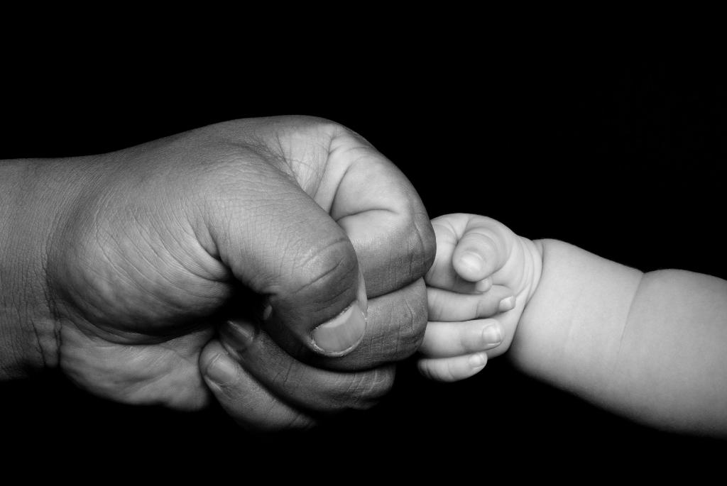 TriSmartSolar's tweet image. Fist bump to all the Dads out there. Happy Father&apos;s Day!! #fathersday