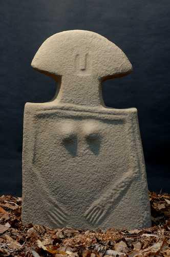 vannisantoni's tweet photo. oggi su @La_Lettura racconto il nuovo museo delle Statue Stele della Lunigiana, misteriose opere di tre millenni fa. http://t.co/WW0y3EETxM