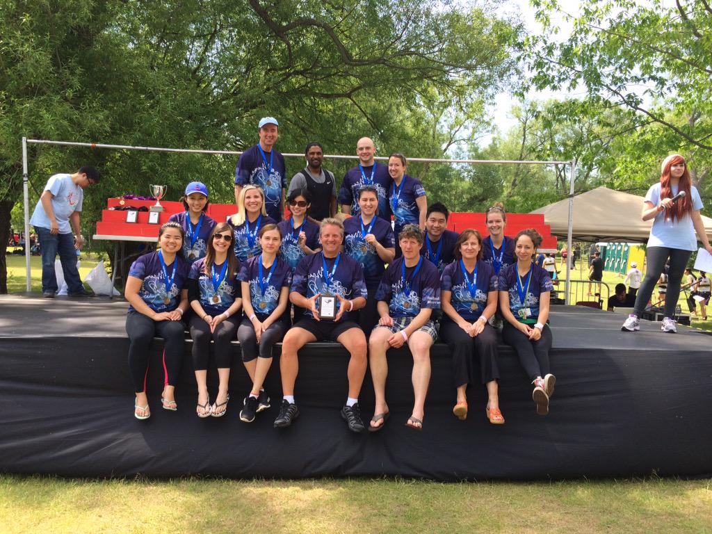 BernardiKate's tweet image. We did it!!! @HBKidsHospital #TidalWaves take 3rd place in the #Toronto#HospitalCup! #DragonBoatFestival #GoTeam!