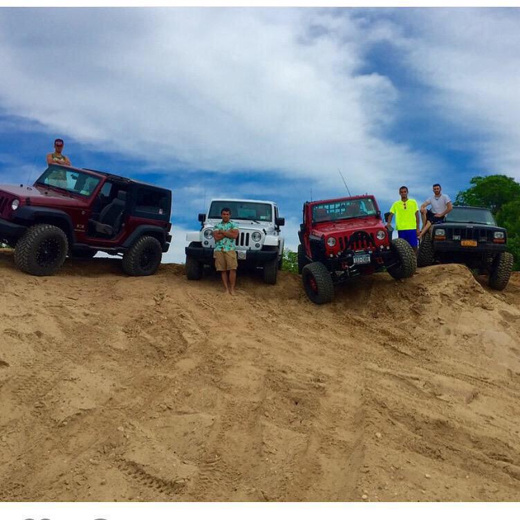 squadgoal's tweet photo. #SquadGoals✊🏼 http://t.co/PmzLpk6Edz