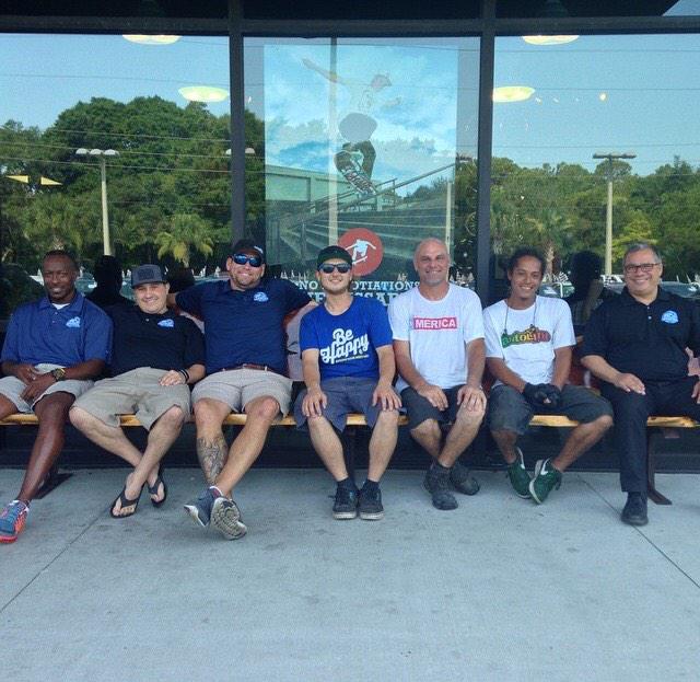 AutolinePreownd's tweet photo. #HappyFathersDay to all the fathers here @AutolinePreownd ( not pictured Joe Sr., Chris S.) #Yeeew #Autolinepreowned http://t.co/KUyH33Kal0