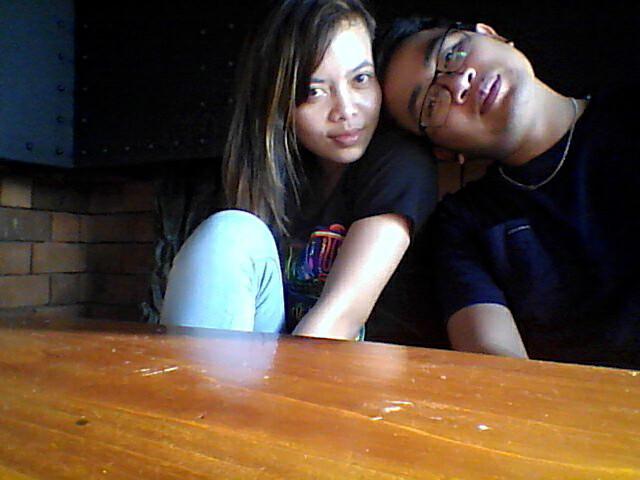 ardiyaniwidya's tweet photo. Y start 2 treat me very well, y learn my language. ur open right hand n lips said:need ur hand not car key😚lovey http://t.co/iW9OXZkNYW