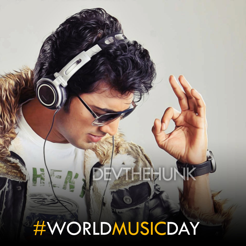 devthehunk's tweet image. Music can change the Life !! #LoveMusic #LiveMusic ♫ ♪ @idevadhikari #WorldMusicDay