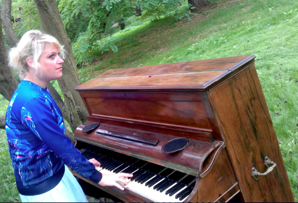 LLescalier's tweet image. #fetedelamusique. Dans L'#Escalier on la joue nature.
fr.ulule.com/lescalier/
#théâtre #Paris #culture #art