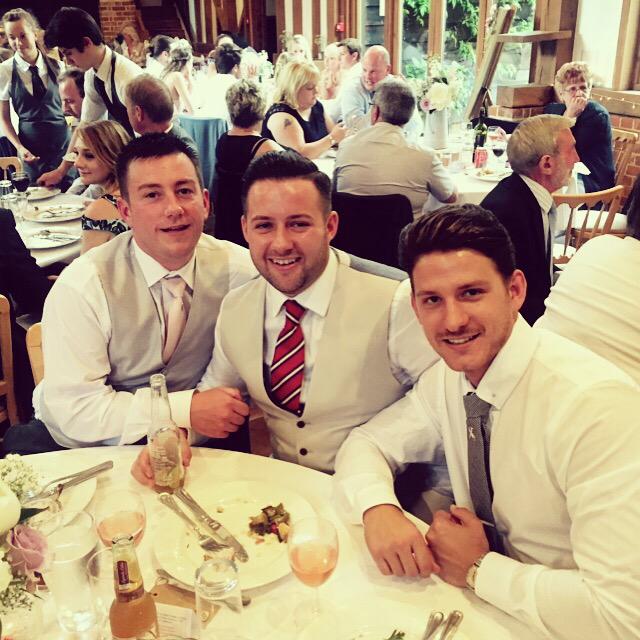 JamesMcShane87's tweet photo. Emma &amp; Robs wedding! Such an amazing day. #wedding #reception #friends http://t.co/ff6mP7AMxt