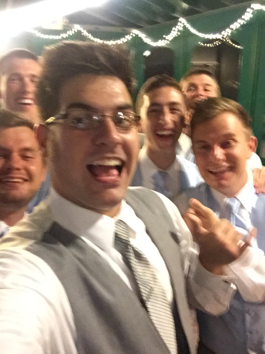 CamWiggs's tweet photo. 102 For Life @mbacher11 @JakeLeonard24 @l_groundrunnner @Supaman303 @TwitterlessSettles http://t.co/tL5HZ76mnM