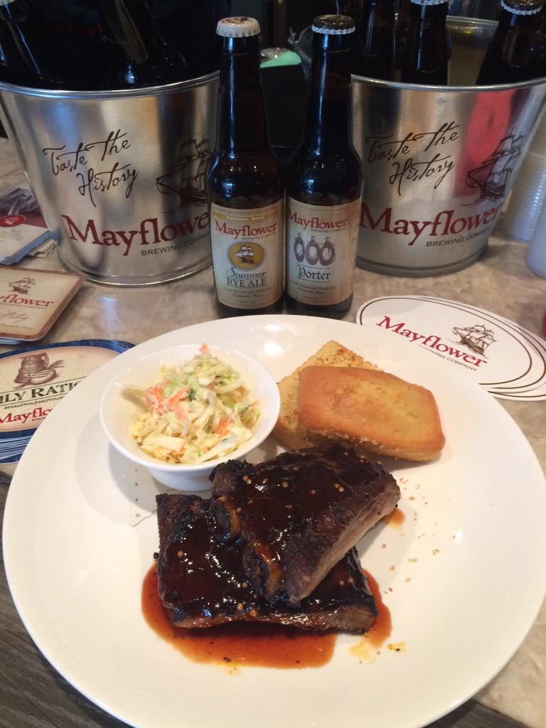 Happy Fathers Day indeed! Great work <a href="/BambaraCAMB/">Bambara Cambridge</a>! Swing down today and get a rack with a <a href="/MayflowerBrew/">Mayflower Brewing</a>! #delicious