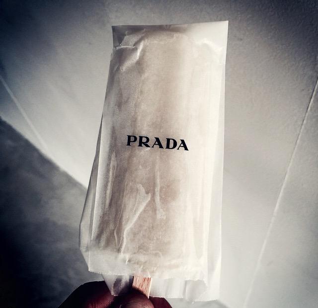 FucKurt_'s tweet photo. God is already eating haha #prada ice cream http://t.co/TWz9YZO6WY