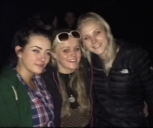 NikkiHarrold's tweet photo. My main ravin gals @x_jennyrose http://t.co/2bBvpV6OIo