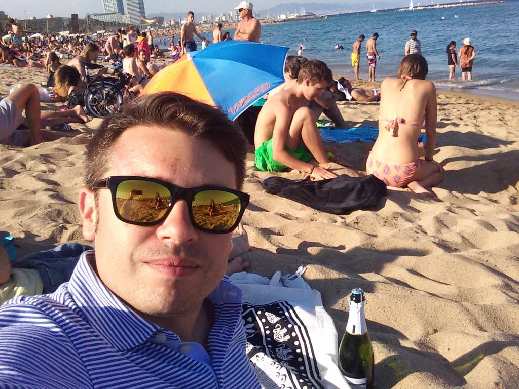 weynando's tweet photo. Tardecita de domingo! Un poco de relax http://t.co/XbuMZRqP8z