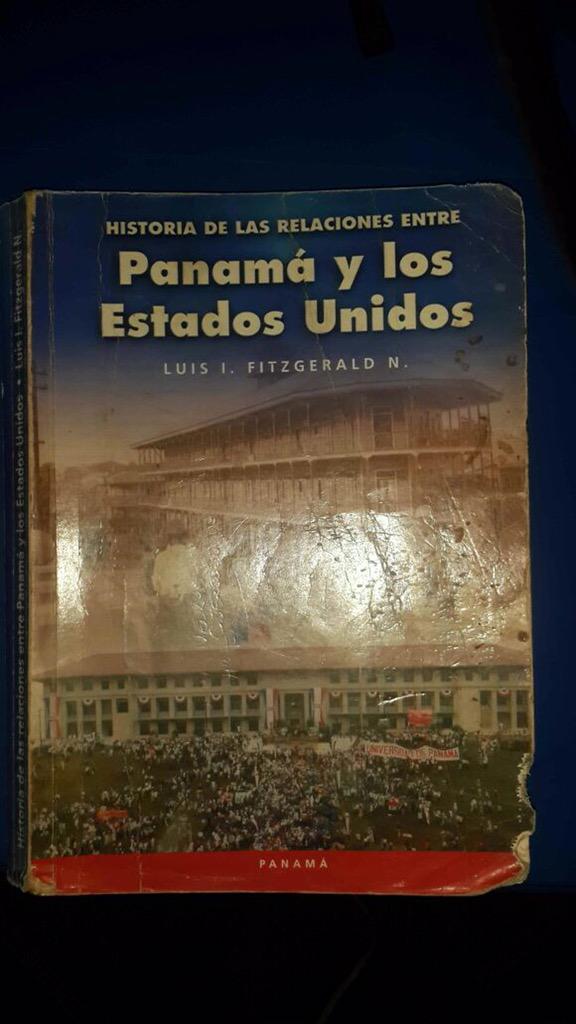 itsjuliodiaz's tweet photo. Tremendo libro! #HRPE http://t.co/1rP4PFjRQR