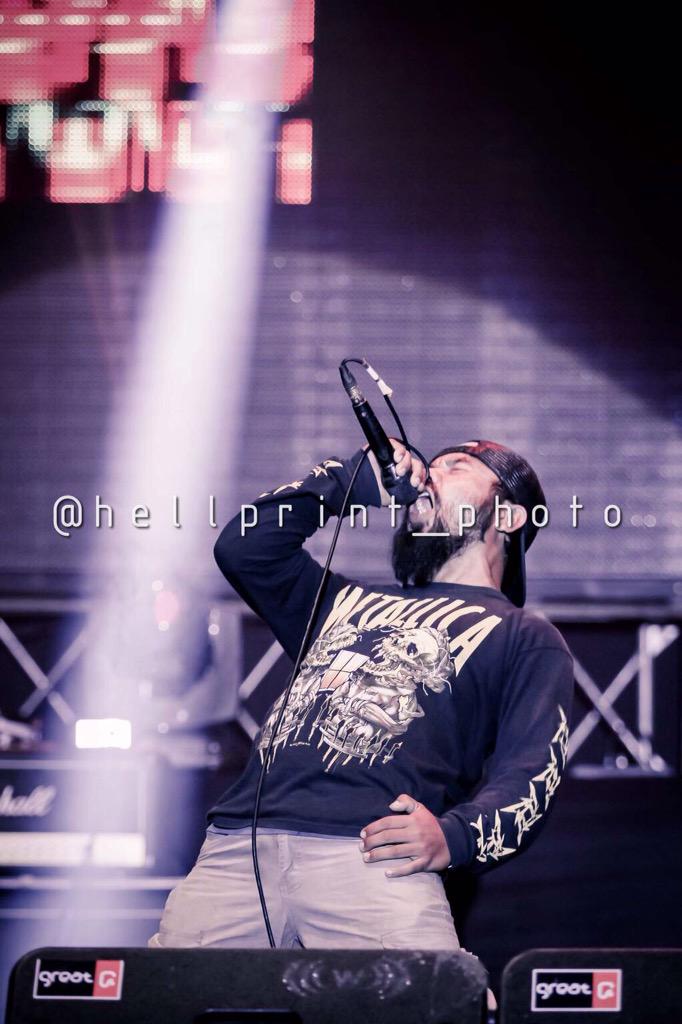 hellprint's tweet photo. Hellprint Tour #Audisi3
#SportCentre #Indramayu
#WestJavaInvasionFestival
#RoadToHellprint2016
#LatePost #EDANKEUN http://t.co/XnJNbaW0kn