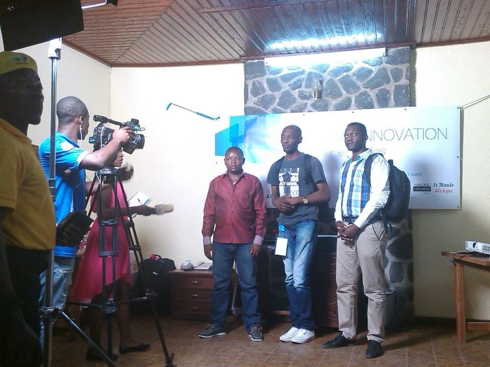 C'est la fin du hackathon ... #AfriqueInnovation c'est fini place aux interviews #Cameroun